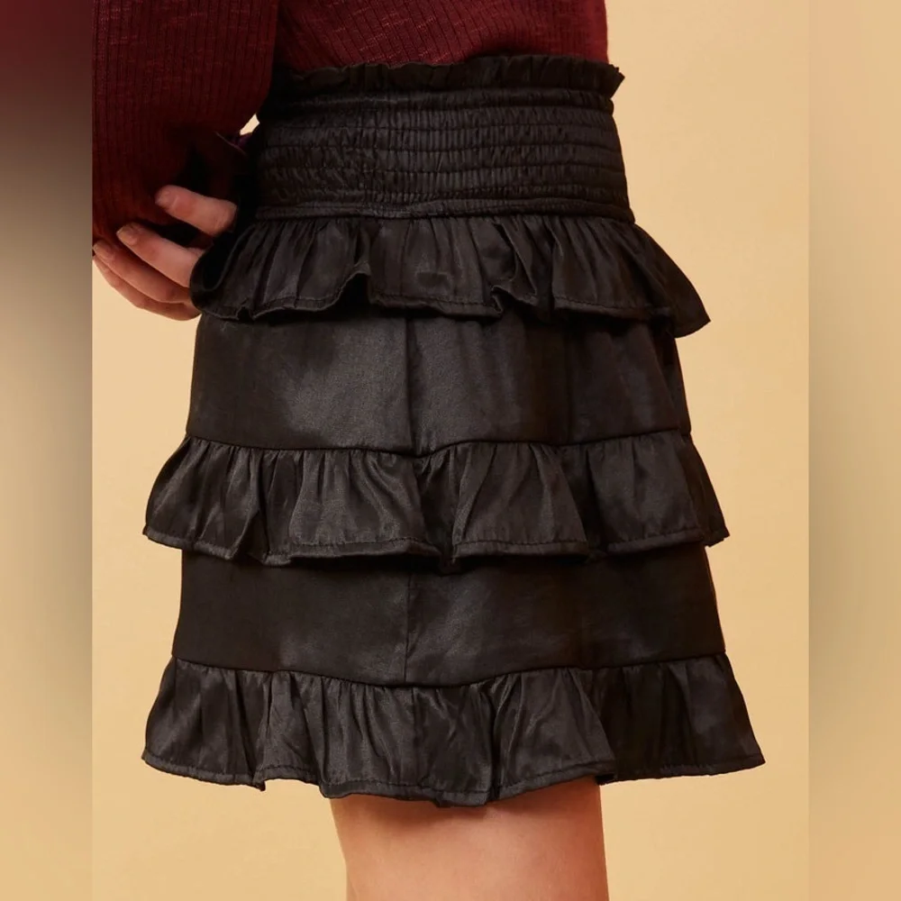 Hayden Girls Shimmery Ruffle Tiered Smocked Waist Skirt Skort Black Size Large